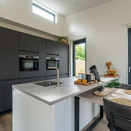 Semesterbostad Branding 104 - Het Oude Nieuwland Not Intended For Company Or Work-related