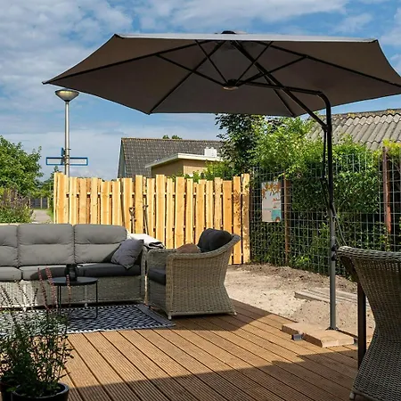 Branding 104 - Het Oude Nieuwland Not Intended For Company Or Work-related