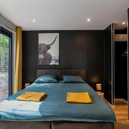 Branding 104 - Het Oude Nieuwland Not Intended For Company Or Work-related